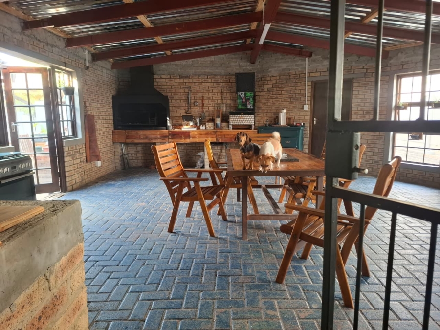 4 Bedroom Property for Sale in Uitsig Free State